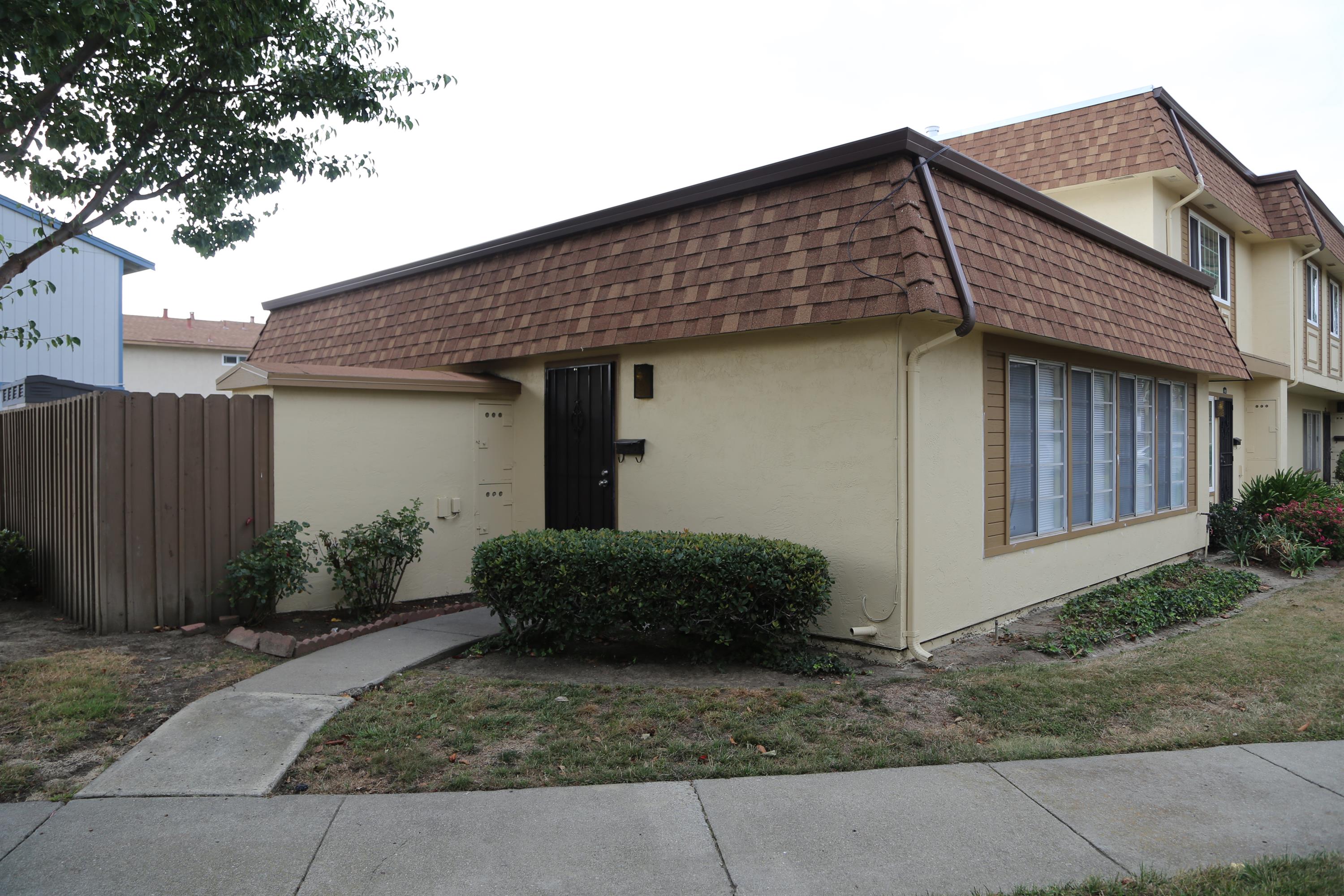 4188 Rainbow Terrace