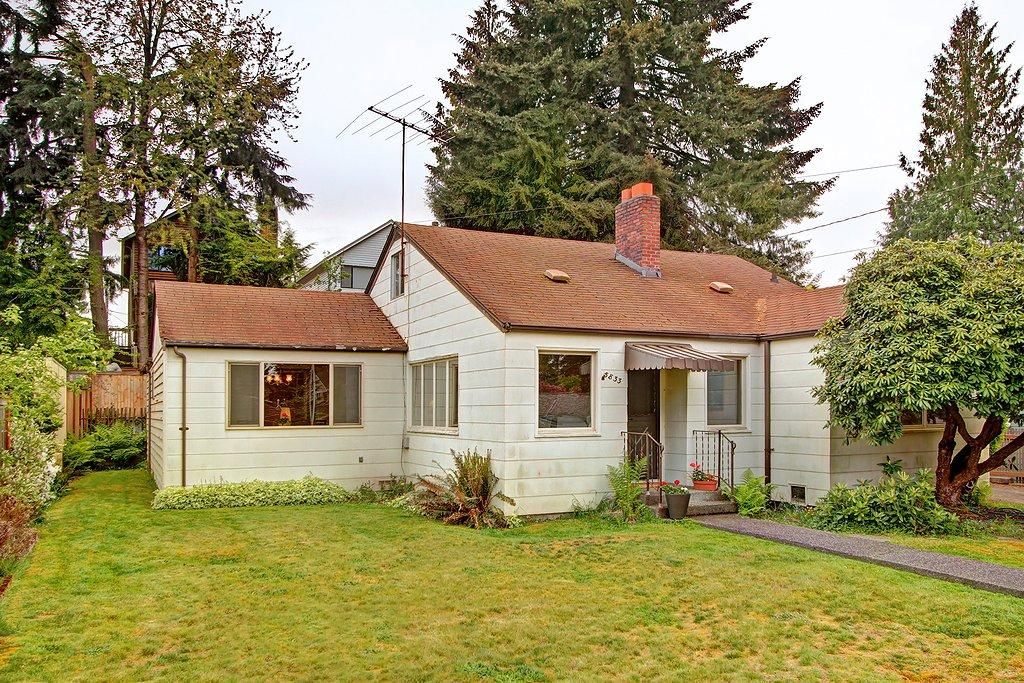 3833 NE 87th Street