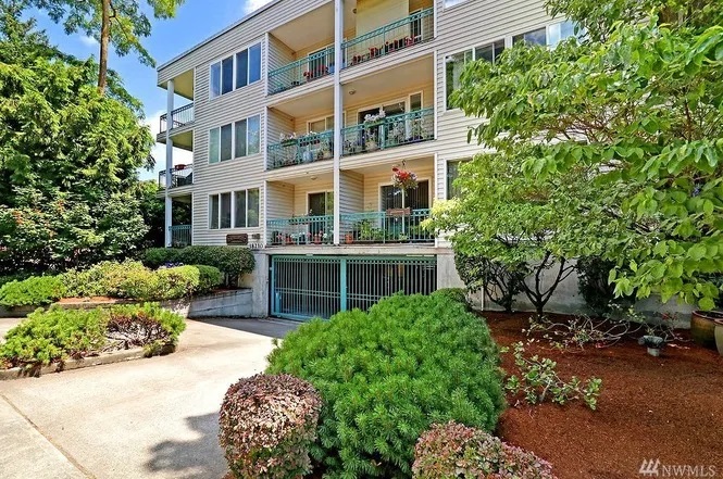 18210 73rd Ave NE