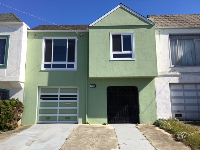 2246 44th Ave