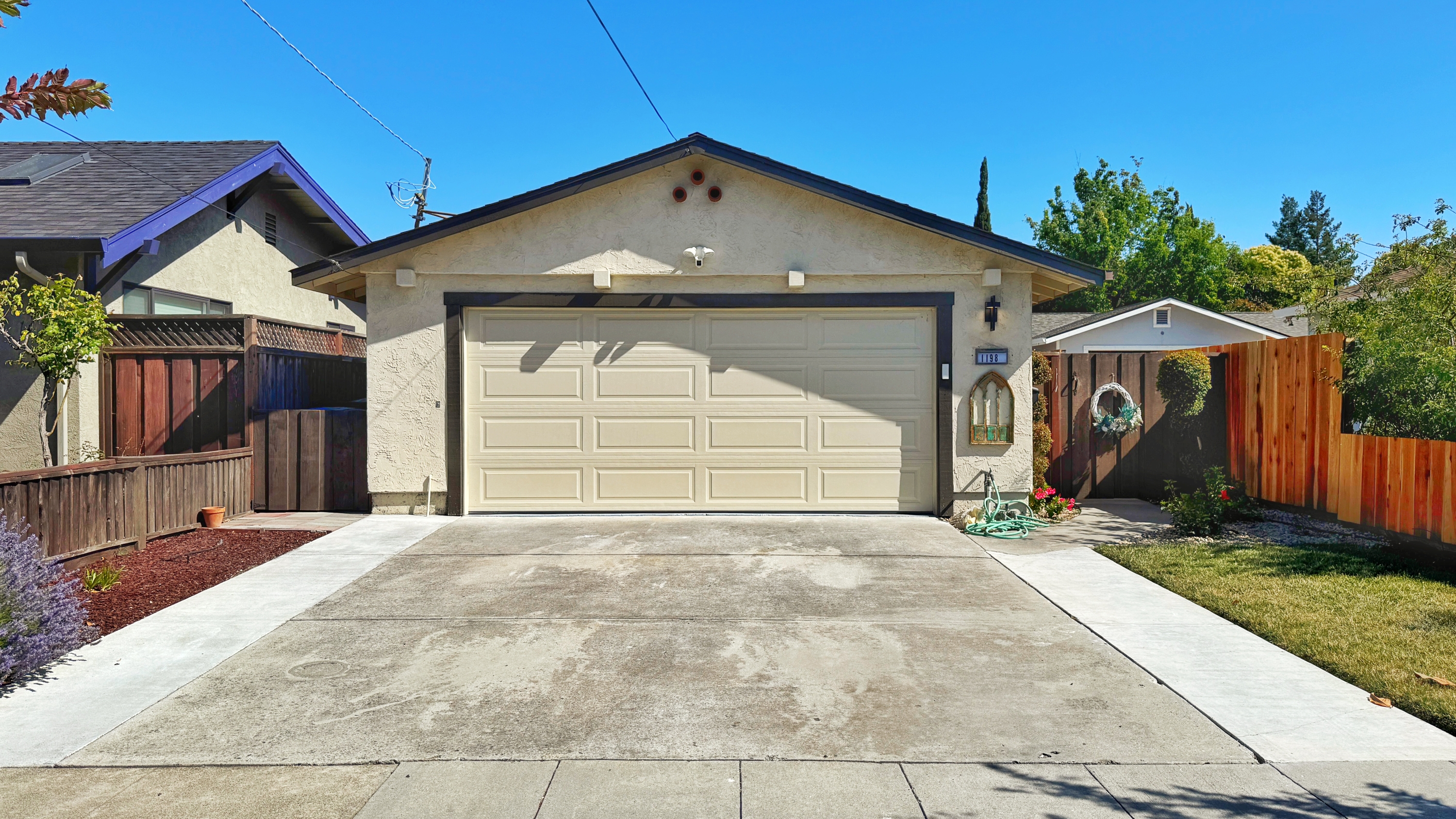 1198 Reed Street Santa Clara CA 95050